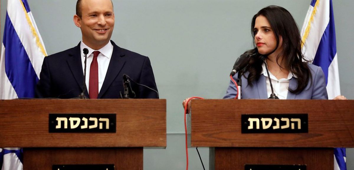 Le parti Yamina a déposé un projet de loi empêchant toute enquête pénale contre Benyamin Netanyahou