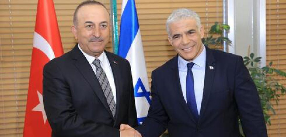 Yaïr Lapid rencontre son homologue turc à Jérusalem