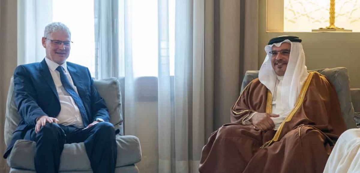 Le directeur du ministère des Affaires étrangères israélien rencontre le prince héritier de Bahreïn à Manama