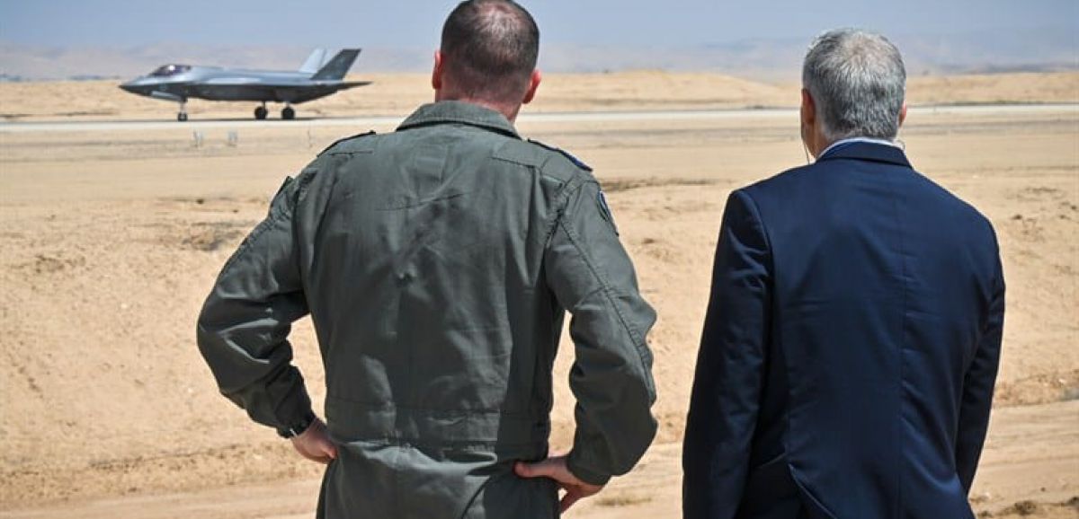 Lapid : trop tôt pour dire si nous avons arrêté l'accord sur le nucléaire iranien