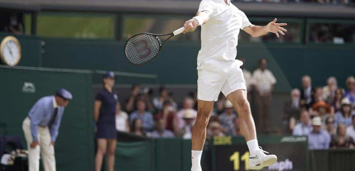 Le joueur de tennis suisse Roger Federer annonce la fin de sa carrière