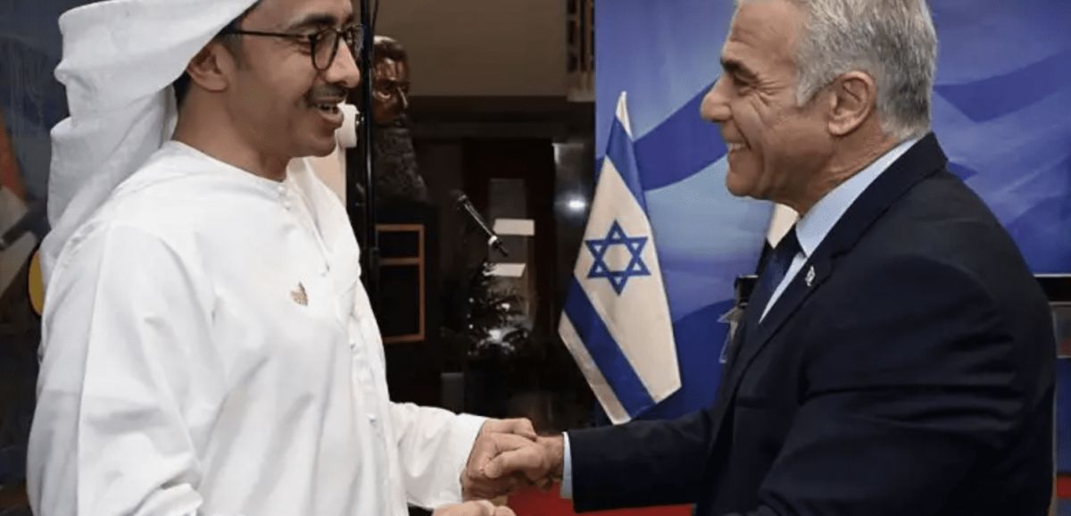 Lapid au ministre émirati des Affaires étrangères : nous changeons le Moyen-Orient