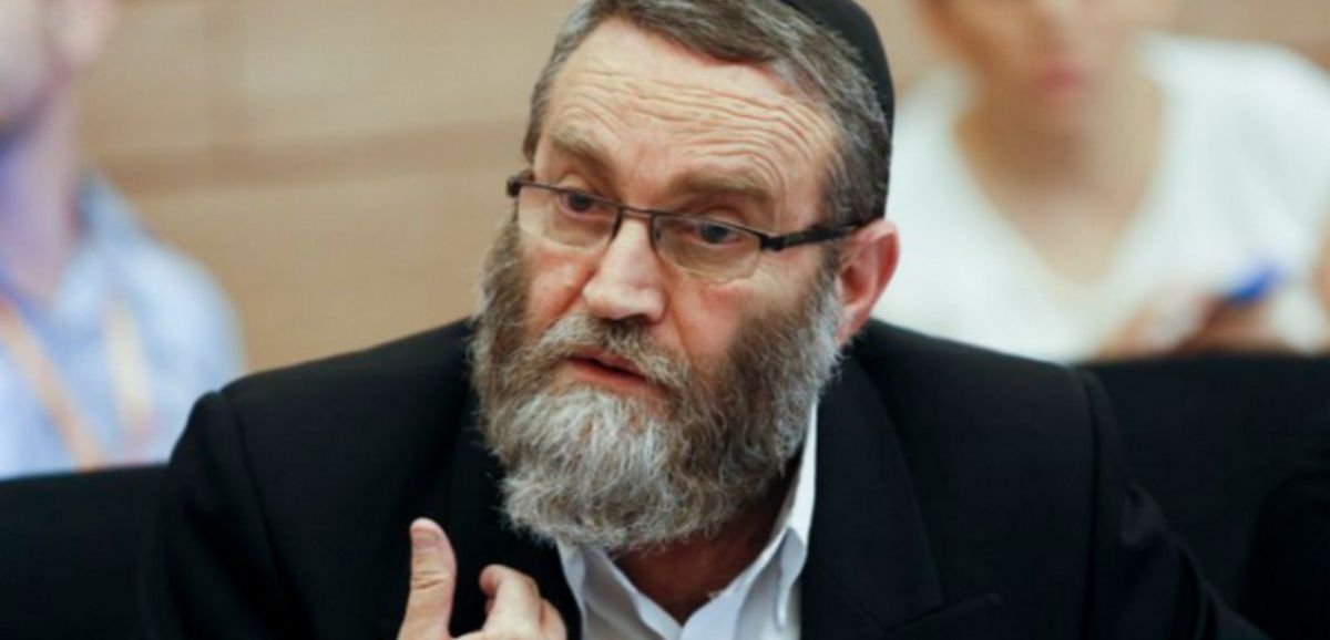 Le député Moshe Gafni demande à Benny Gantz de rejoindre la coalition