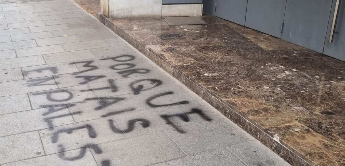 "Antisionisme" à Barcelone : le Beth Habad vandalisé