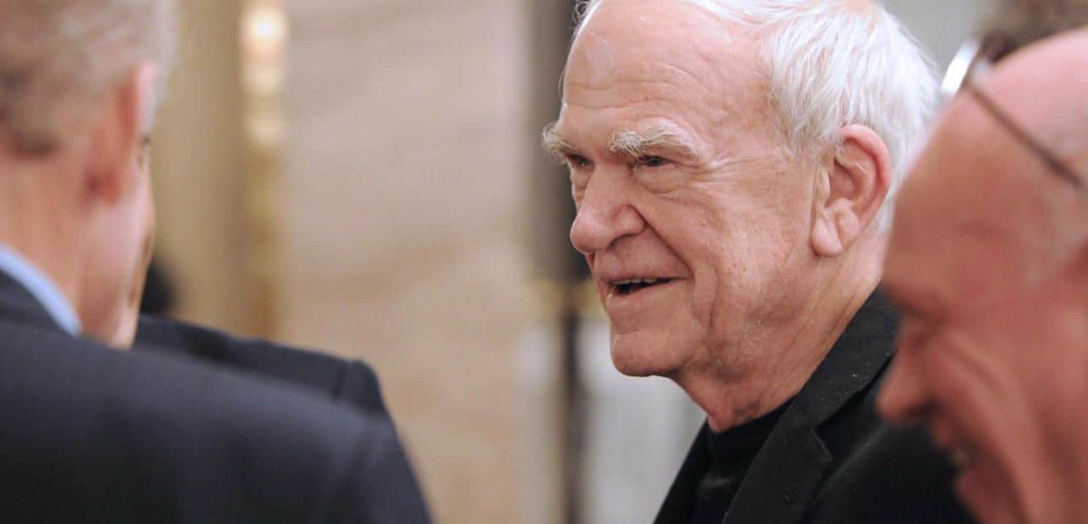 Mort de Milan Kundera, star de la littérature mondiale et témoin engagé du siècle