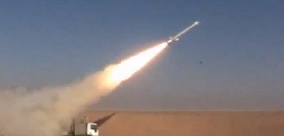 La marine iranienne dévoile de nouveaux navires équipés de missiles d'une portée de 600 km