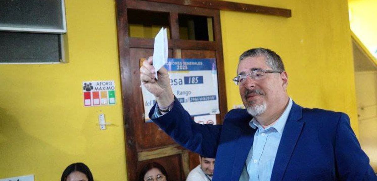 Le Guatemala élit comme président un progressiste ayant étudié en Israël
