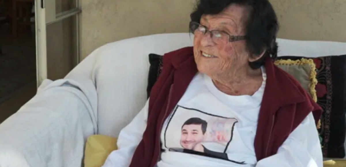 Aviva Sela, 97 ans a échappé au massacre du 7 octobre à Be'eri