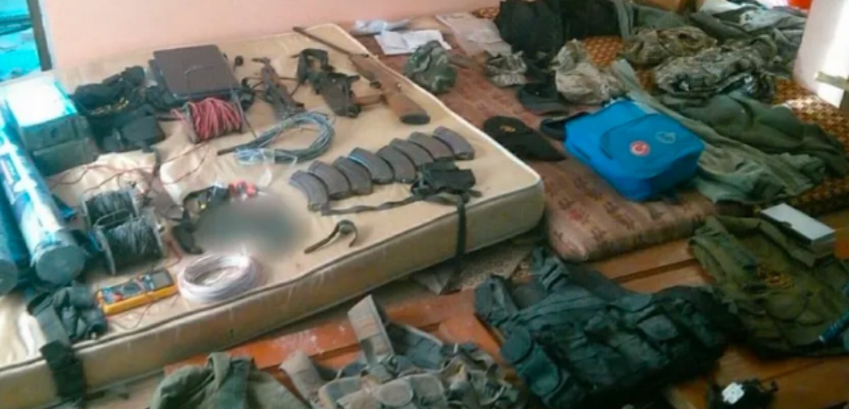 Une arme chargée dans un lit d'enfant, un lanceur de roquettes près d'une école : opérations de Tsahal à Khan Younès
