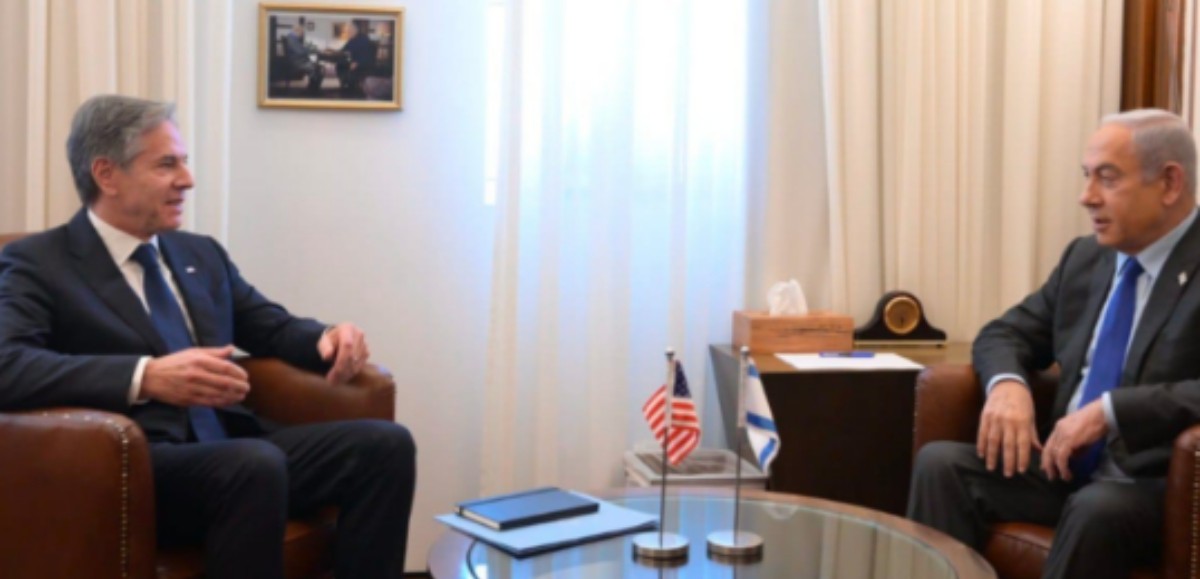 Rencontre entre le secrétaire d'État américain et le Premier ministre israélien