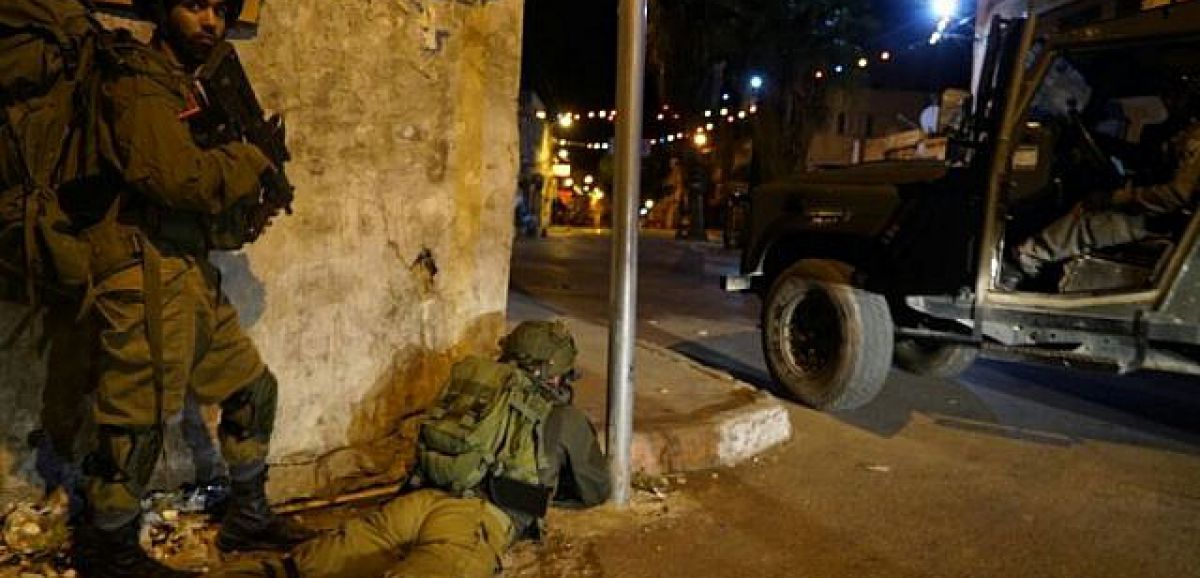 Une bombe artisanale lancée sur une patrouille de Tsahal en Judée-Samarie, 3 Palestiniens blessés