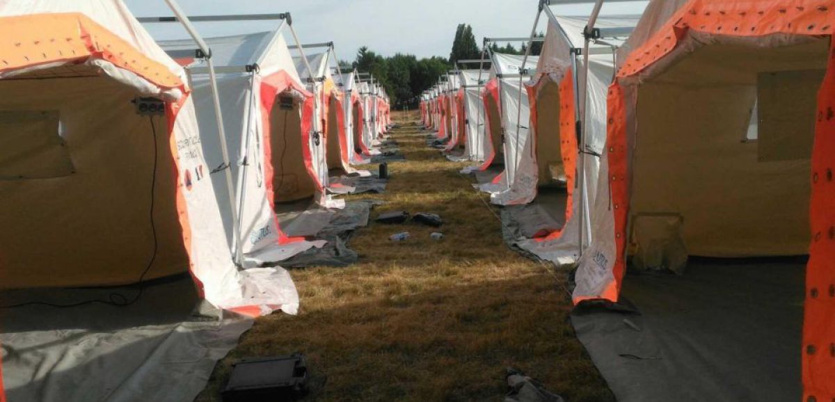 Un camp de migrants violemment évacué place de la République