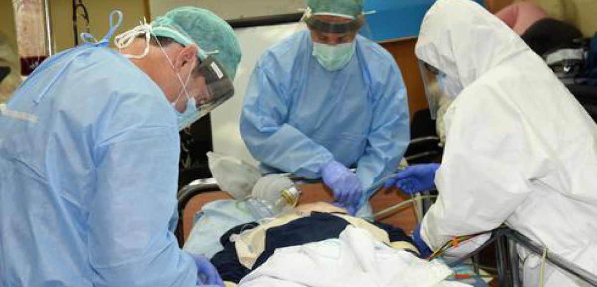 Un décès supplémentaire du coronavirus en Israël, 21 morts au total