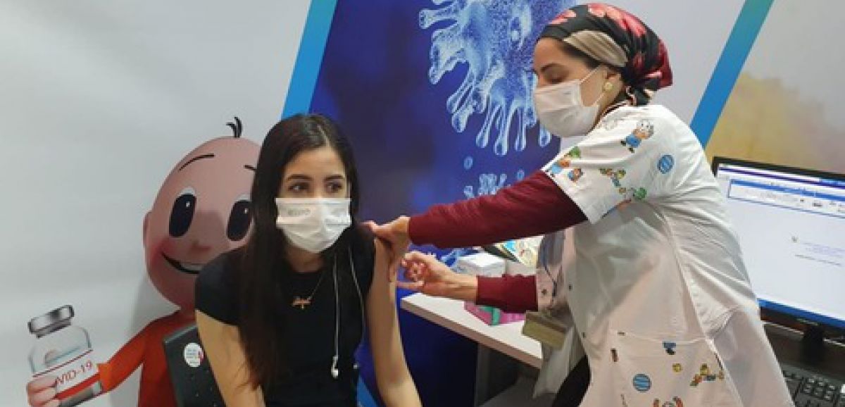 Israël a commencé la vaccination des personnes âgées de plus de 16 ans