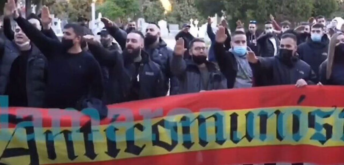 "Le juif est coupable", 300 néo-nazis défilent dans les rues à Madrid