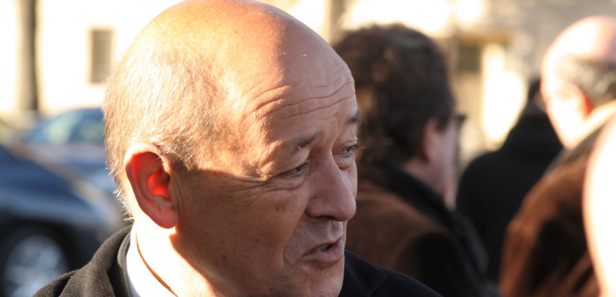 Ouïghours : pour Jean-Yves Le Drian, la Chine mène un «système de répression institutionnalisé»