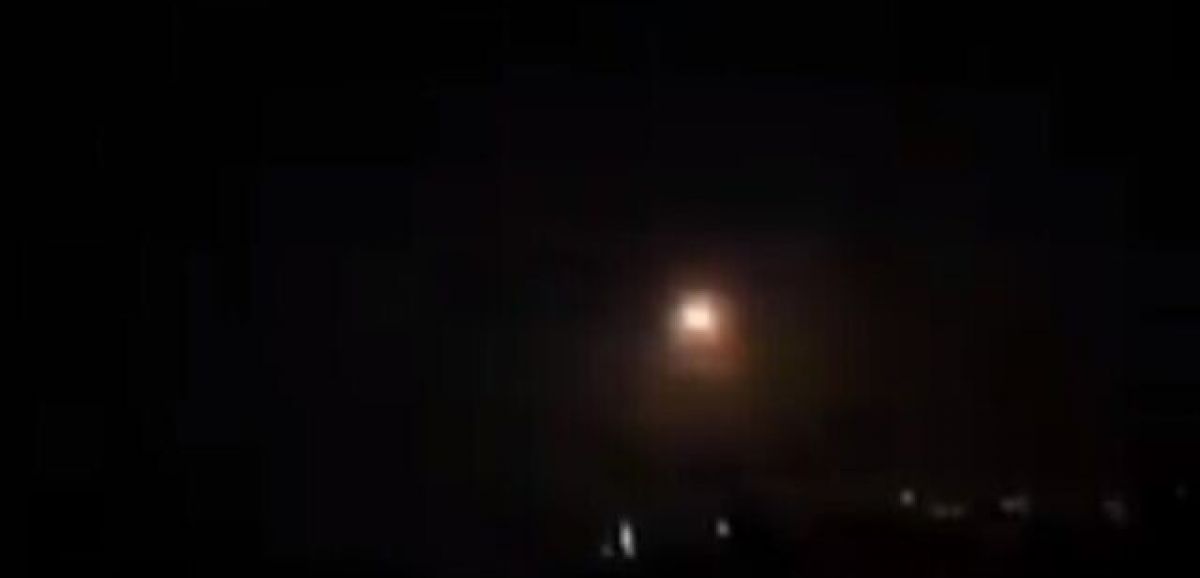 4 soldats blessés lors de frappes israéliennes en Syrie en représailles à un tir de missile dans le Néguev