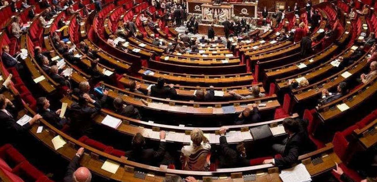 L'Assemblée nationale a finalement voté le pass sanitaire et la fin de l'état d'urgence