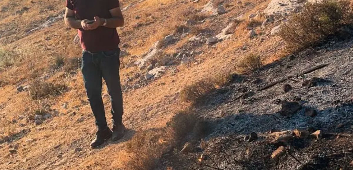 Des activistes B'Tselem arrêtés pour avoir incendié des terres en Judée-Samarie