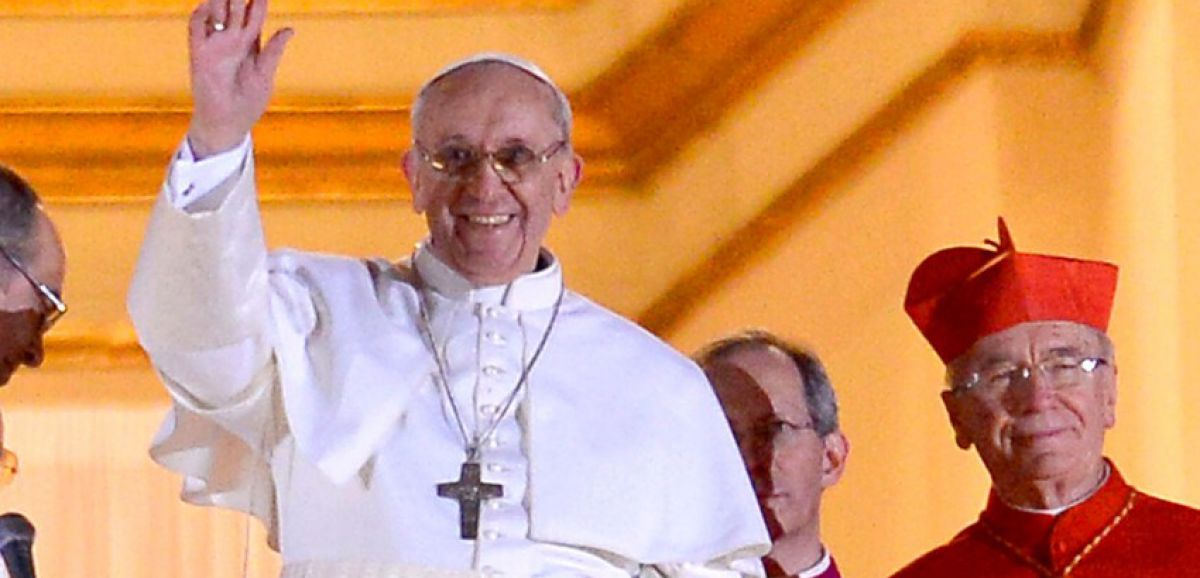 Le pape François restreint l’utilisation de la messe en latin qui appelle les Juifs à se convertir