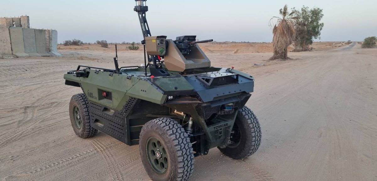 Israel Aerospace Industries dévoile un robot armé pour patrouiller dans les zones de combat