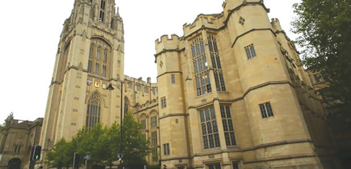 Royaume-Uni: l’université de Bristol licencie un professeur pour des propos antisémites