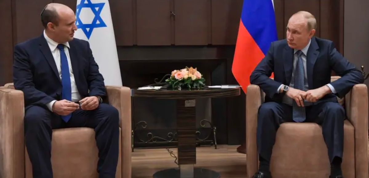 Naftali Bennett en visite éclair à Sotchi pour rencontrer Vladimir Poutine