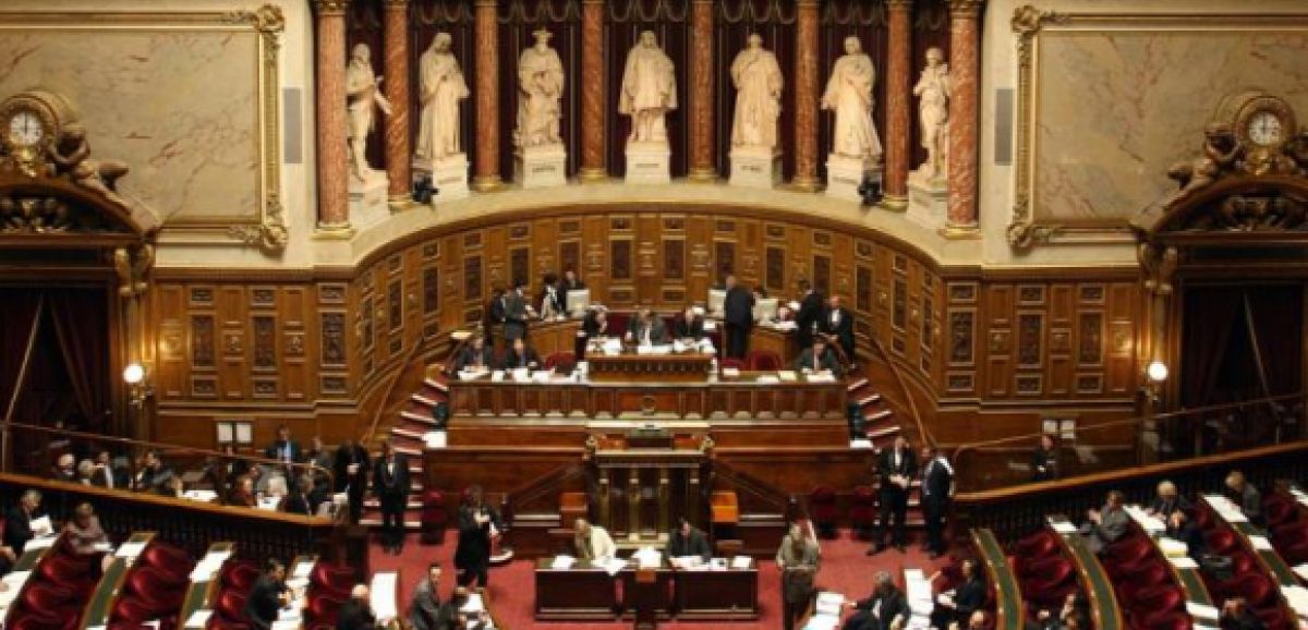 Le Sénat rejette le plan de déconfinement d'Edouard Philippe