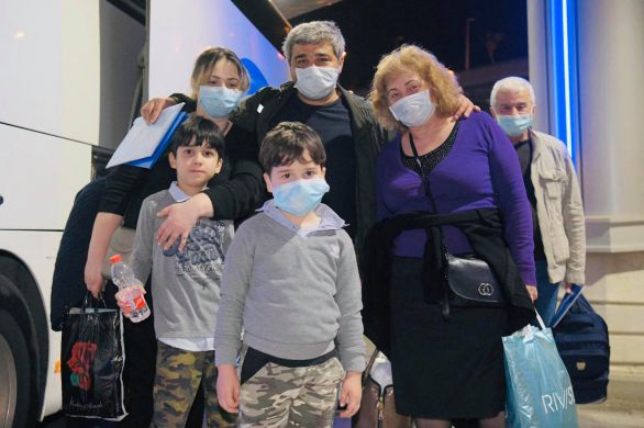 Malgré la pandémie de coronavirus, 97 olim arrivent d'Ukraine et de Géorgie