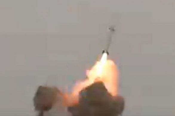 L'Iran dévoile un nouveau missile censé mettre Israël et des bases régionales américaines à portée de tirs