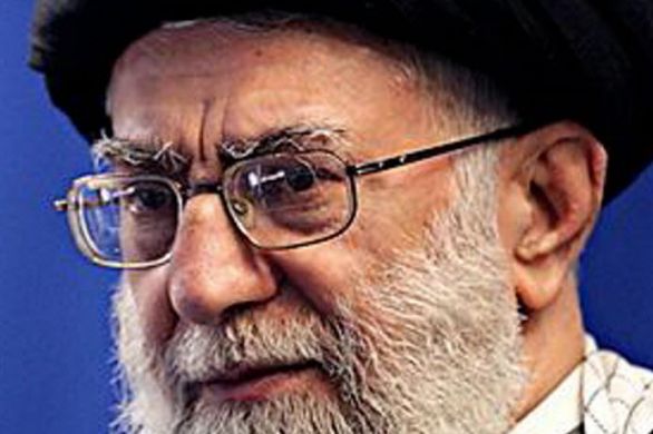 Khamenei rejette l'affirmation "absurde" selon laquelle l'Iran cherche à avoir une bombe nucléaire