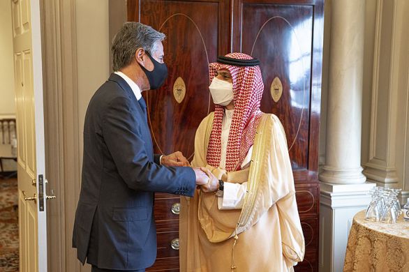 L'Arabie saoudite et les dirigeants émiratis ne répondent pas aux appels de Biden, déçus par les Etats-Unis