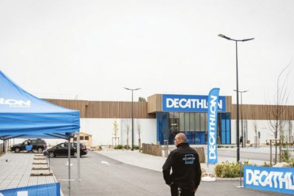Decathlon annonce suspendre ses activités en Russie