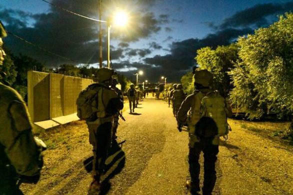 7 suspects de terrorisme arrêtés dans des raids de Tsahal, du Shin Bet et de la police
