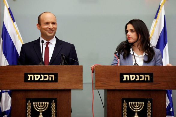 Le parti Yamina a déposé un projet de loi empêchant toute enquête pénale contre Benyamin Netanyahou