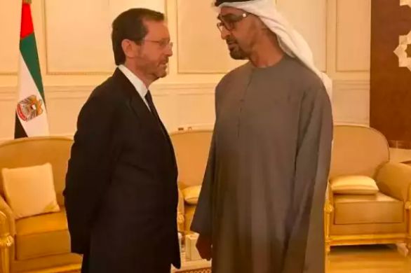 Isaac Herzog s'est rendu aux Emirats Arabes Unis pour rendre hommage au président Kalifa décédé