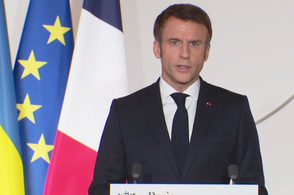 Emmanuel Macron à Kiev : "Je suis venu adresser un message d'unité européenne et de soutien"