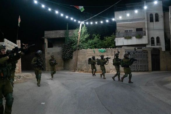 12 suspects terroristes palestiniens arrêtés par Tsahal en Judée-Samarie