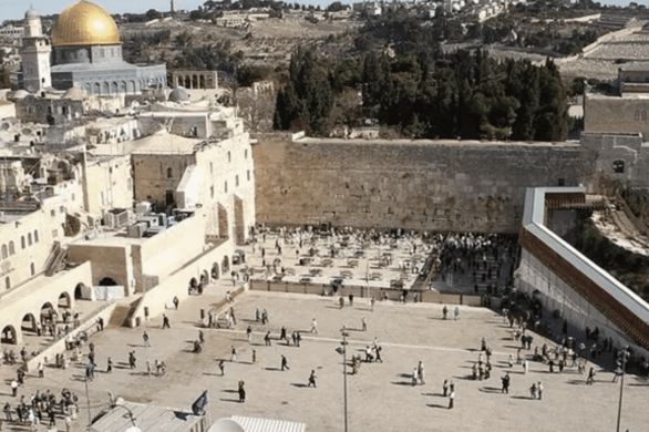 L'Agence juive veut un renforcement de la sécurité au Mur Occidental après des incidents contre la section égalitaire