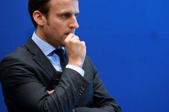 "L'école de la République n'est plus à la hauteur" pour Emmanuel Macron