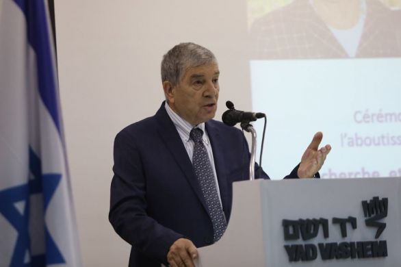 Le président du mémorial de Yad Vashem quitte son poste après 27 ans