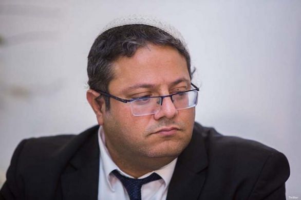 L'opposition israélienne fustige Itamar Ben Gvir d'avoir limogé le chef de la police de Tel Aviv
