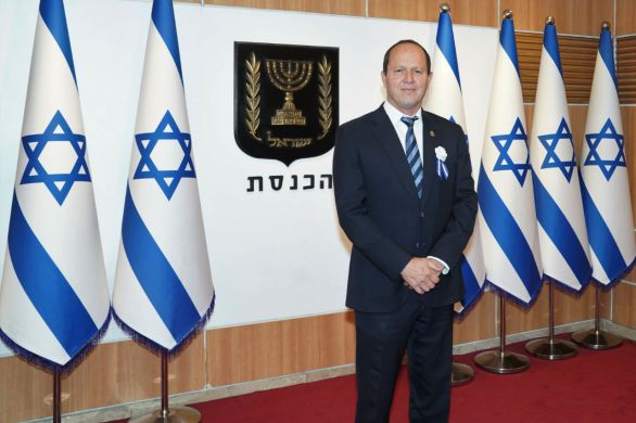Ministre israélien de l'Economie : "Nous ne permettrons pas à l'Iran de dormir la nuit"