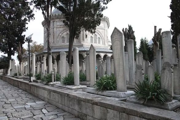 Une cartographie de plus de 61 000 pierres tombales juives en Turquie