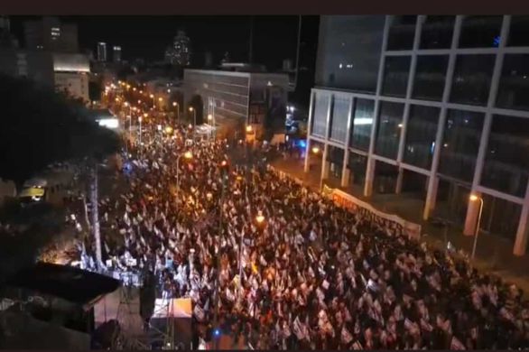 De nouvelles manifestations d'opposants à la réforme judiciaire ont eu lieu jeudi soir dans plusieurs villes d'Israël