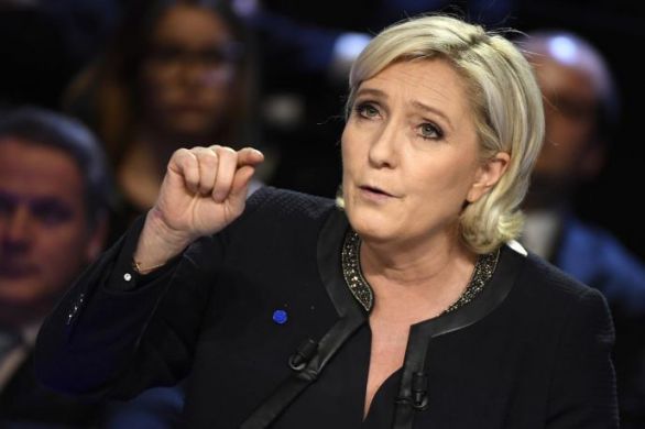 Marine Le Pen salue "la mémoire" des victimes de la rafle du Vel d’Hiv