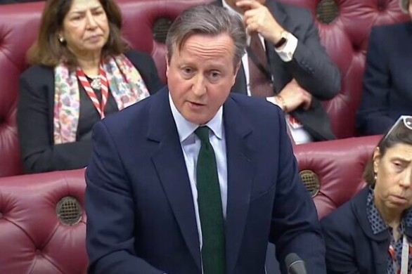 David Cameron dénonce les attaques "épouvantables" contre des convois humanitaires à destination de Gaza