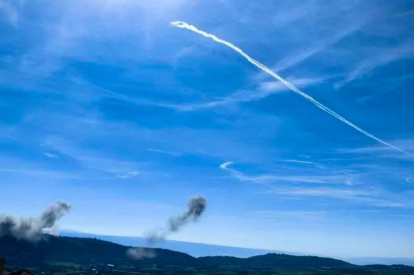 Plusieurs interceptions du Dôme de Fer signalées dans le nord après une vague de roquettes en provenance du Liban