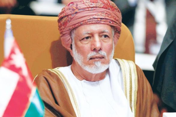 Le ministre des Affaires étrangères d'Oman s'est entretenu avec Gabi Ashkenazi et un responsable du Fatah