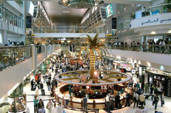 La zone franche de l'aéroport de Dubaï signe un protocole d'accord avec les chambres de commerce israéliennes